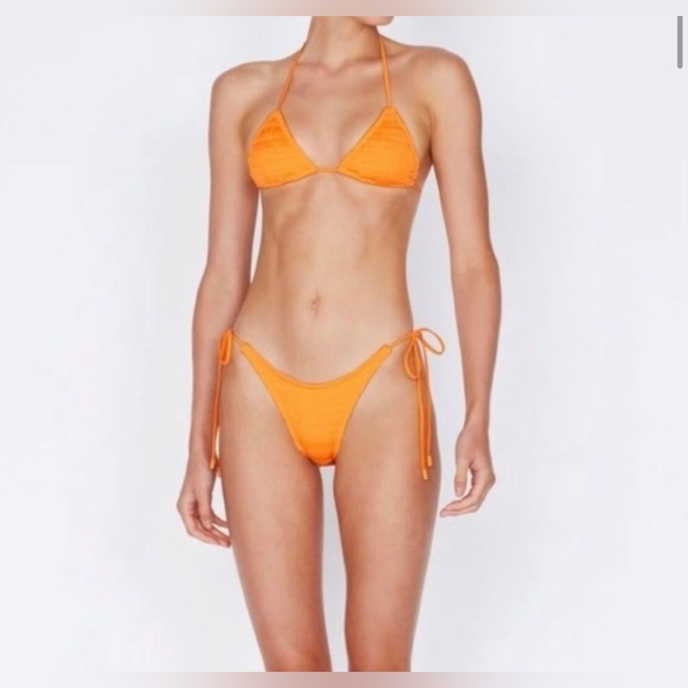 Triangl Bikini Set